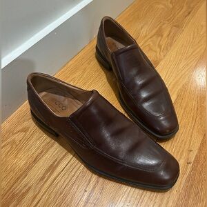 Men’s Ecco Helsinki loafer (?) brown genuine leather dress shoes great cond 45